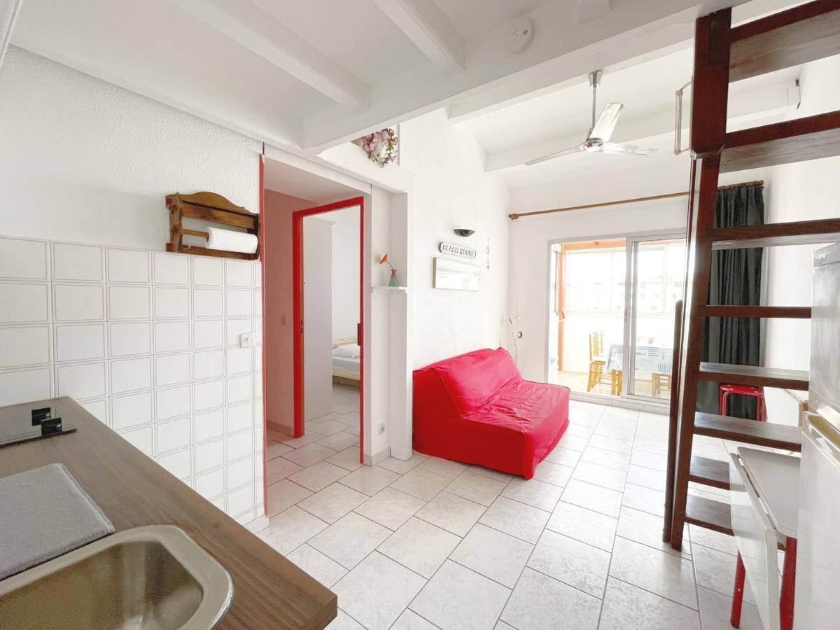 Charmant 2 Pieces Avec Mezzanine, Parking, A 300M De La Plage Et Commerces - Fr-1-338-502 سُت المظهر الخارجي الصورة