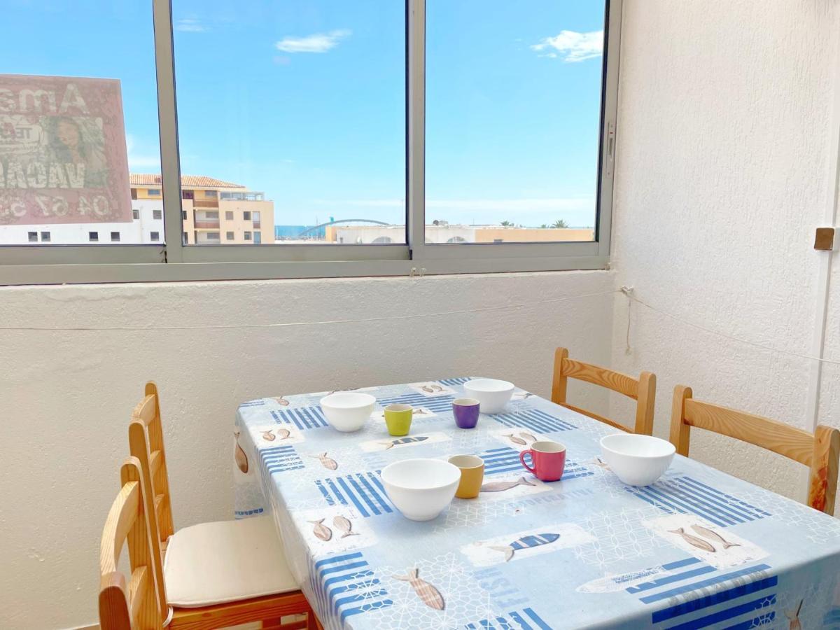 Charmant 2 Pieces Avec Mezzanine, Parking, A 300M De La Plage Et Commerces - Fr-1-338-502 سُت المظهر الخارجي الصورة